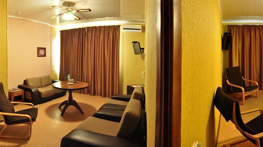 Hotel An-2 Харьков Экстерьер фото