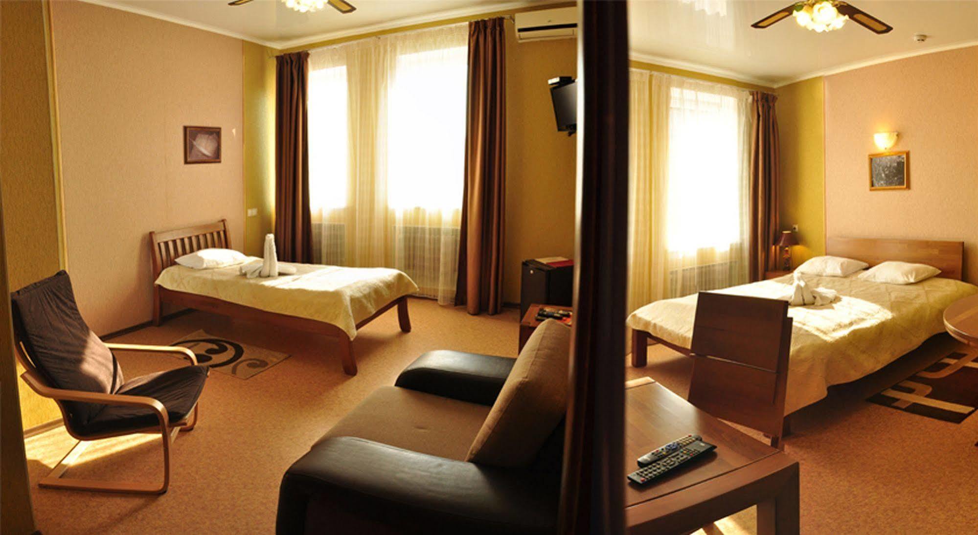 Hotel An-2 Харьков Экстерьер фото